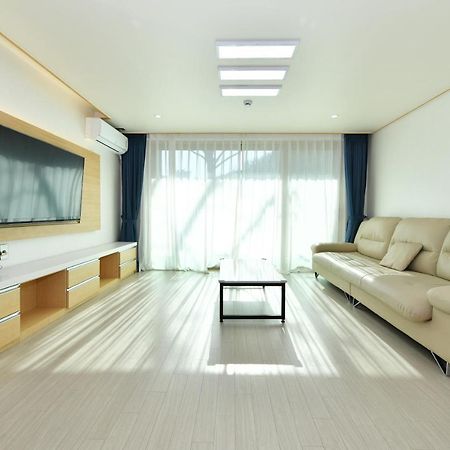 Sokcho Daemyung Heidi Pension ภายนอก รูปภาพ